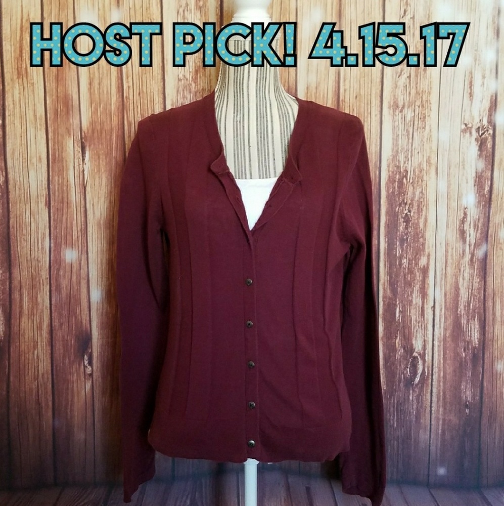 🎉HP🎉 Simply Vera Vera Wang ▪ Burgundy Cardigan