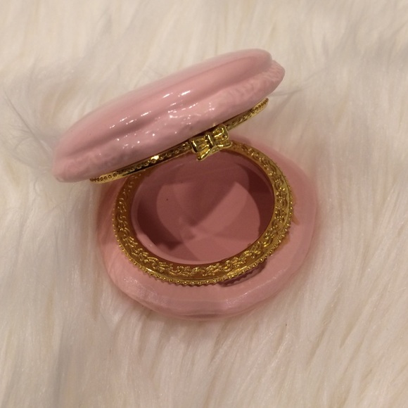 Macaron jewelry box