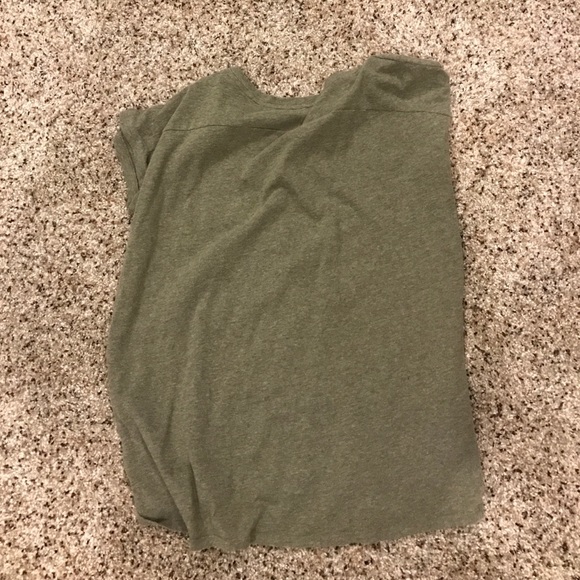 Olive top! - Picture 2 of 2