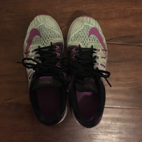 Nike Air Zoom Elite 8