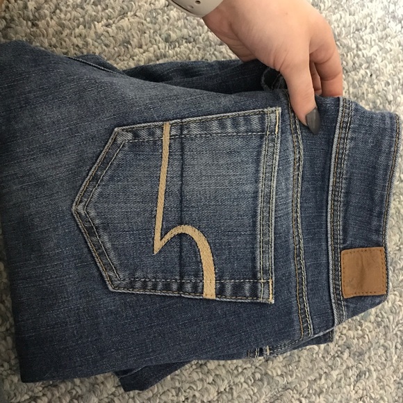 BOOTCUT American eagle women's Jean