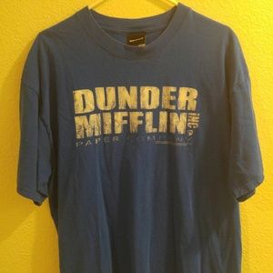Dunder Mifflin shirt