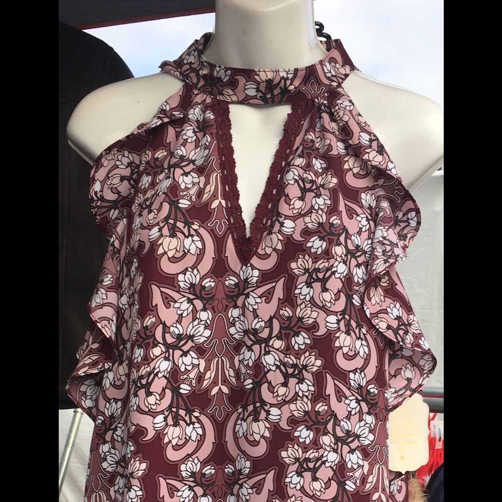 Authentic dress for Nostroom