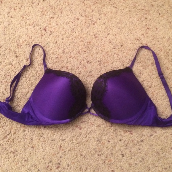 VS Bombshell bra 34C