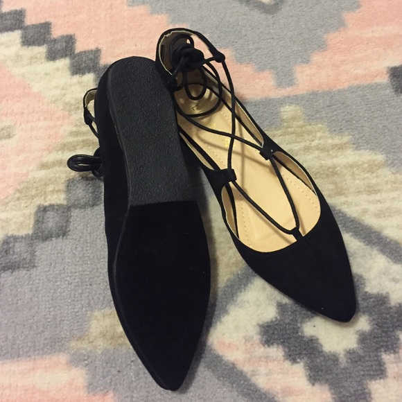 Shoes - Lace Up Pointy Toe Flats