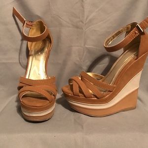 Bamboo Tan wedges