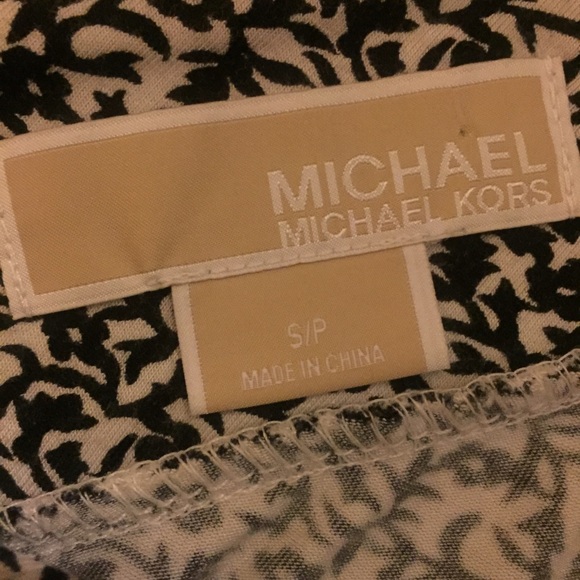 MICHAEL KORS V-Neck Tank (S) - Picture 2 of 4