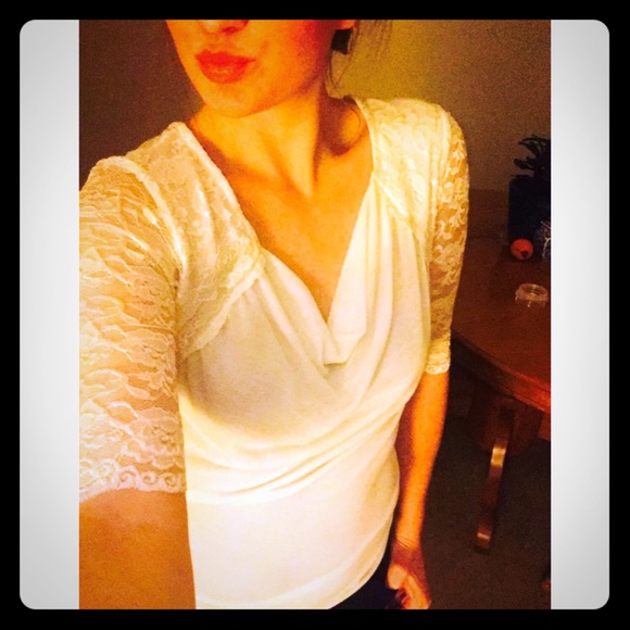 Lace half sleeve shirt