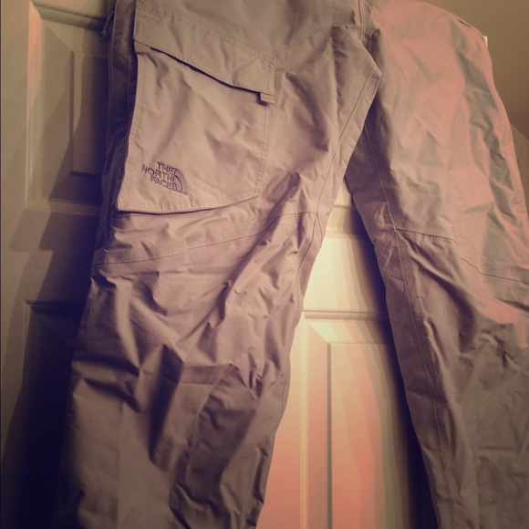 The north face snowboard pants size large
