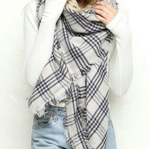 Brandy Melville Blanket Scarf