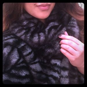 Luxe Faux Fur Shawl/Capelette
