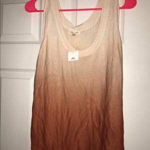 Women's sleeves shirt