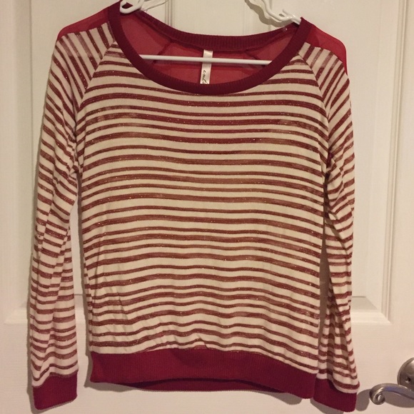 Red, white, and gold top