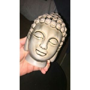 Buddha head