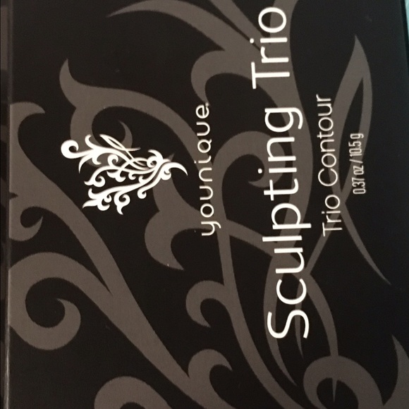 Younique - Picture 1 of 1