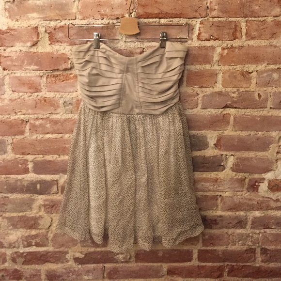 Strapless leopard mini dress