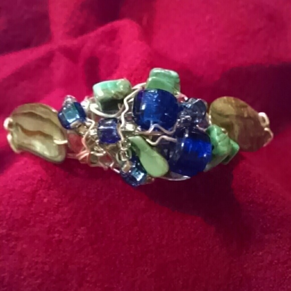 Turquoise and Abalone Wire Wrap Bracelet - Picture 3 of 4