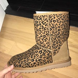 Cheetah print Ugg boots