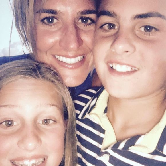 Meet your Posher, Jennifer - Picture 2 of 3