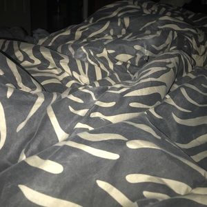 Meet your Posher, Champale