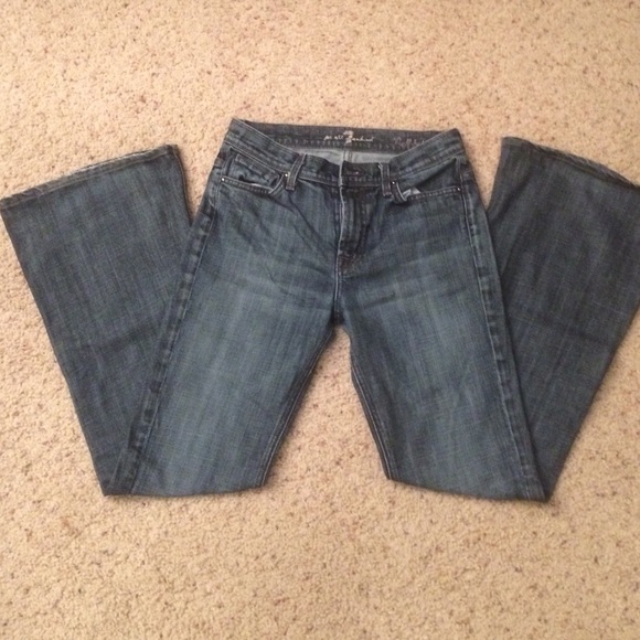 7FAM Bell Bottom jeans size 27