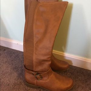 Top Moda cognac wide calf boot -- Size 8.5