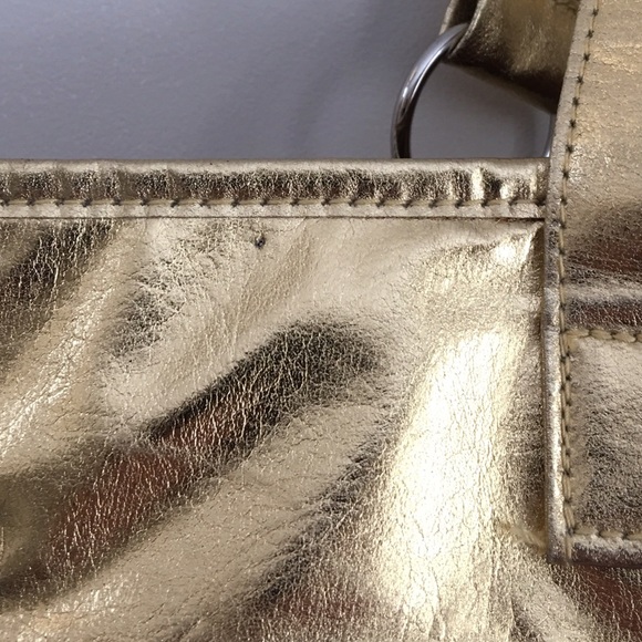 Pink &a Metallic Gold Pocket Tote - Picture 3 of 4