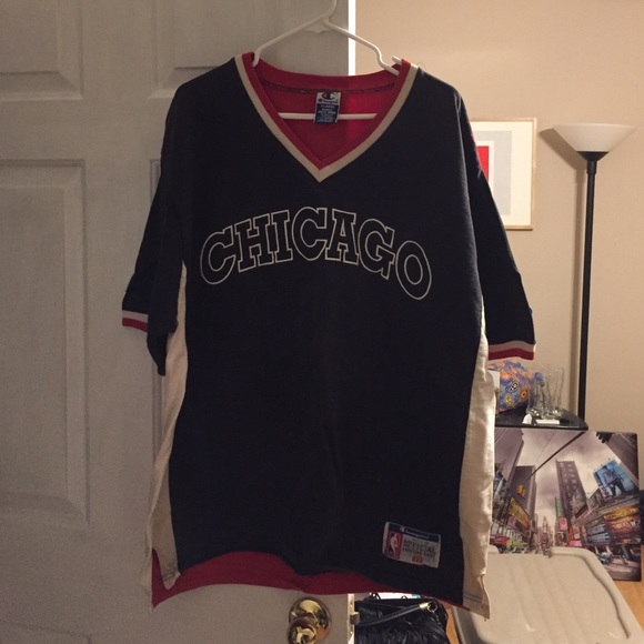 Vintage Bulls Shooting Shirt 🏀👠