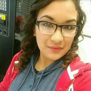 Meet your Posher, Betsy