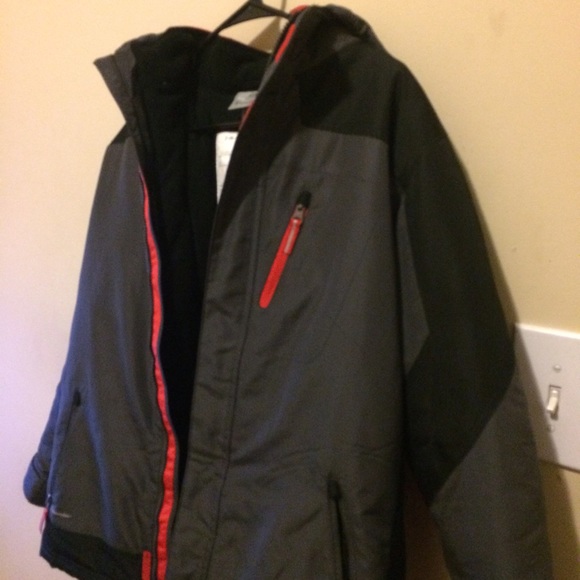 Champions 3 in 1 Venture Dry wind and water resist - Picture 2 of 4