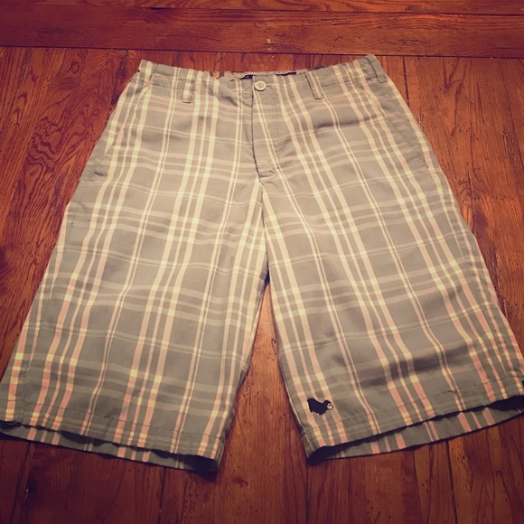 Lost blue and white shorts - Picture 1 of 3