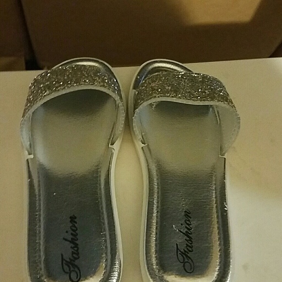 Flip flops