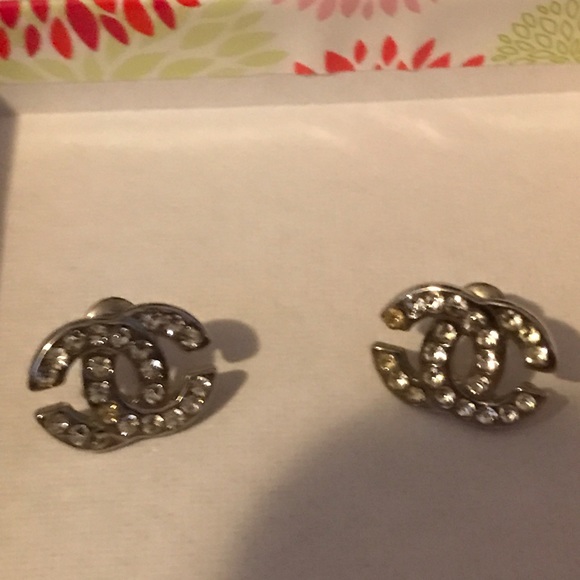 Rhinestone earrings