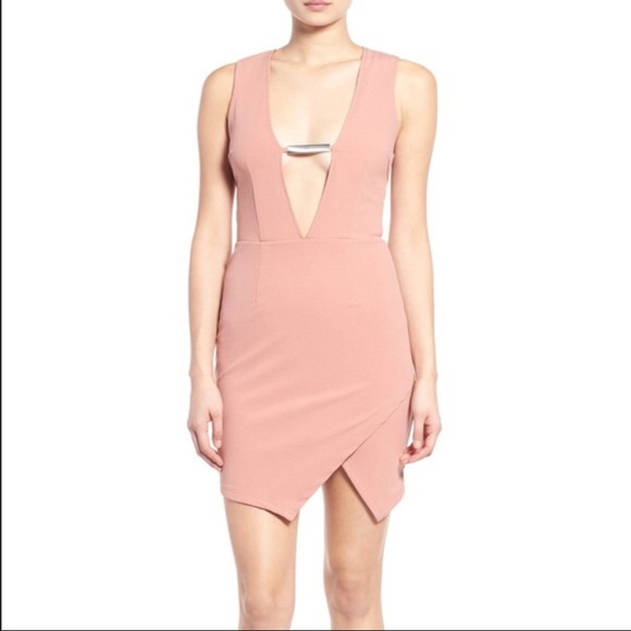 Missguided Rose Blush w/ Metallic Detail Minidress