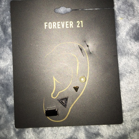 Earings