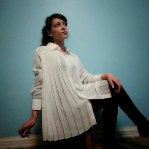 Pleated blouse