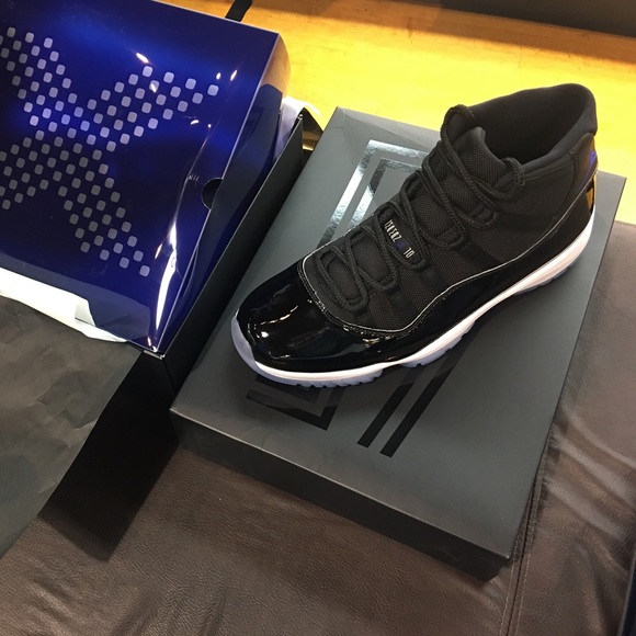 Jordan Retro Space Jam 11