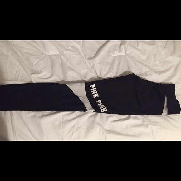 VS Pink leggings
