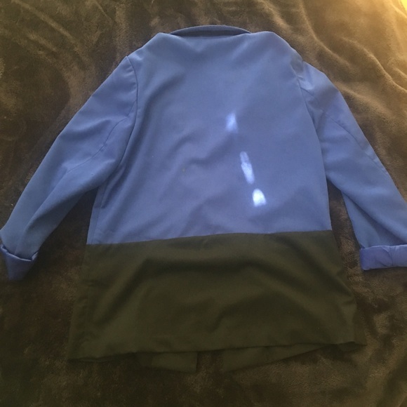 H and M black and blue blazer - Picture 2 of 3