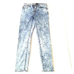 acid wash skinny jeans