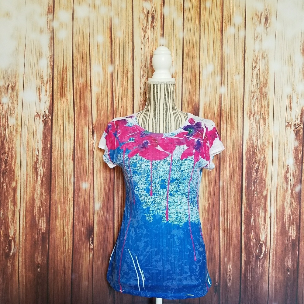 Mossimo Supply Co ▪ Short-Sleeved Graphic Tee
