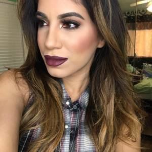 Meet your Posher, Samira