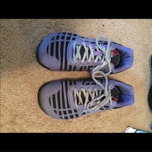 Reposhing Reebok 2.0 crossfit shoes.