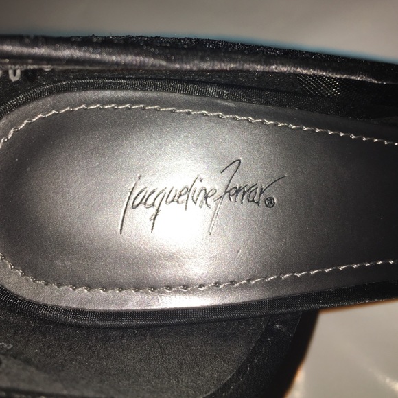 Jacqueline Ferrar Black Lace Heels - Picture 4 of 4