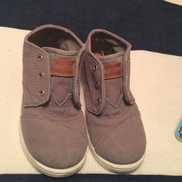 Boy's shoes. Worn twice only. Great condition.