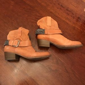 BCBGeneration Tan Booties