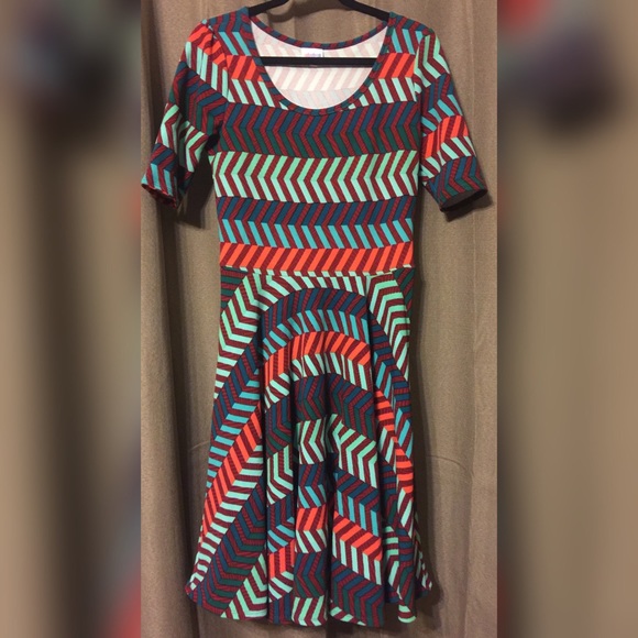 LuLaRoe Nicole Dress