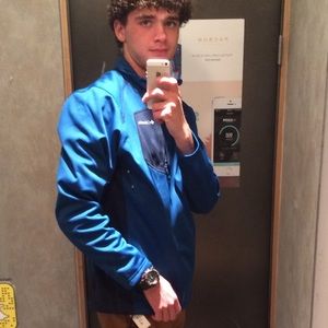 Meet your Posher, Christopher