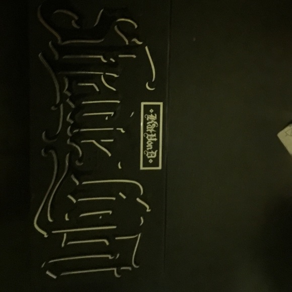 Kat Von d shade and light