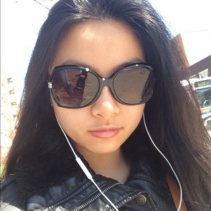 Meet your Posher, Tiantian